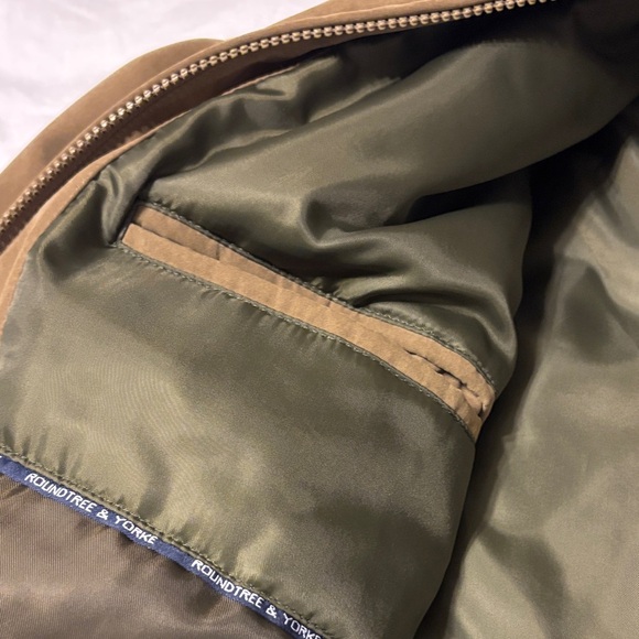 Roundtree & Yorke Men's khaki Micro-Fiber Bomber Jacket - Picture 9 of 12
